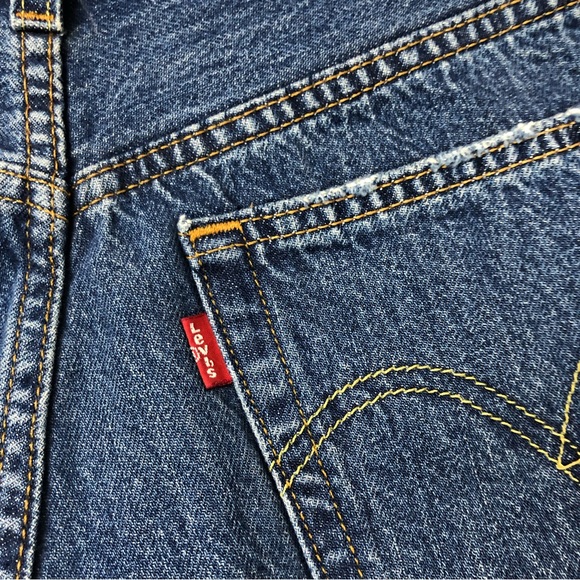 Levi’s  501  High Rise Cutoff denim short button fly Size 26 NWT - Picture 9 of 16